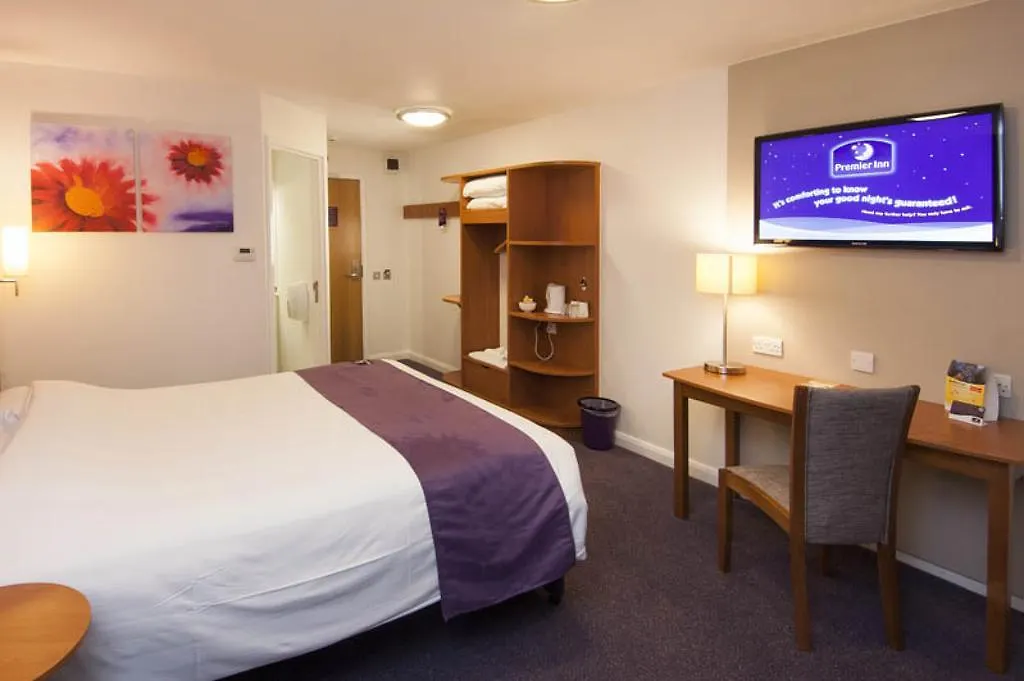Premier Inn Birmingham Nec/Airport-1
