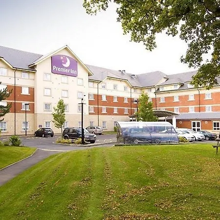 Premier Inn Birmingham Nec/Airport-3
